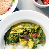 The Super Healthy Palak Paneer With Onion Parathas